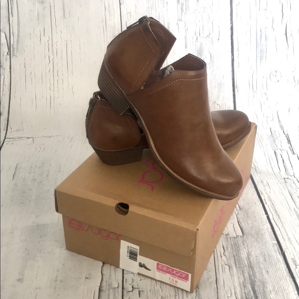 Super cute, but too big. Cognac Bootie.